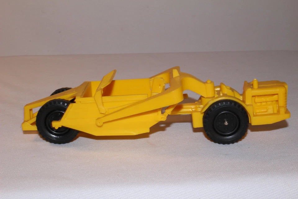 Raspador de plástico Allis-Chalmers años 60, bonito original Foto 4 de 4