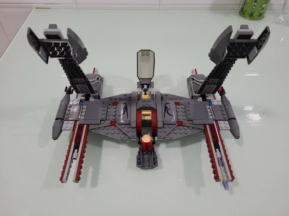 LEGO Star Wars 7673 Magna Guard Starfighter, foto 4 de 5