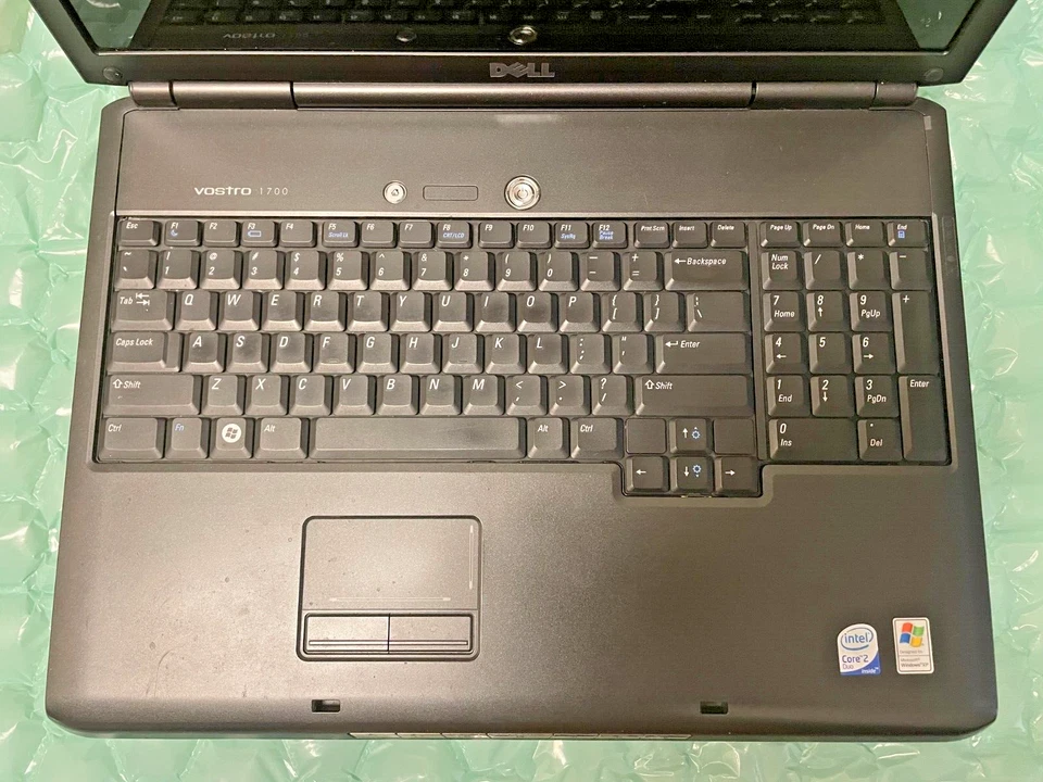 Unidad de disco duro Dell Vostro 1700 Intel Core Duo Pro 2,00 GHz 3072 MB RAM 320 GB Foto 4 de 4