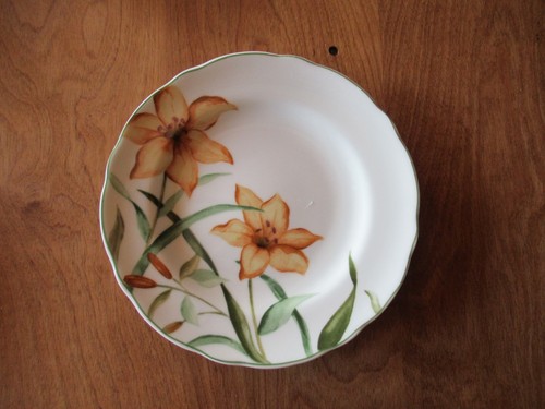 Charter Club Federated Home WILD FLOWERS Salad Plate 9" 4 designs 6 available - Imagen 2 de 5
