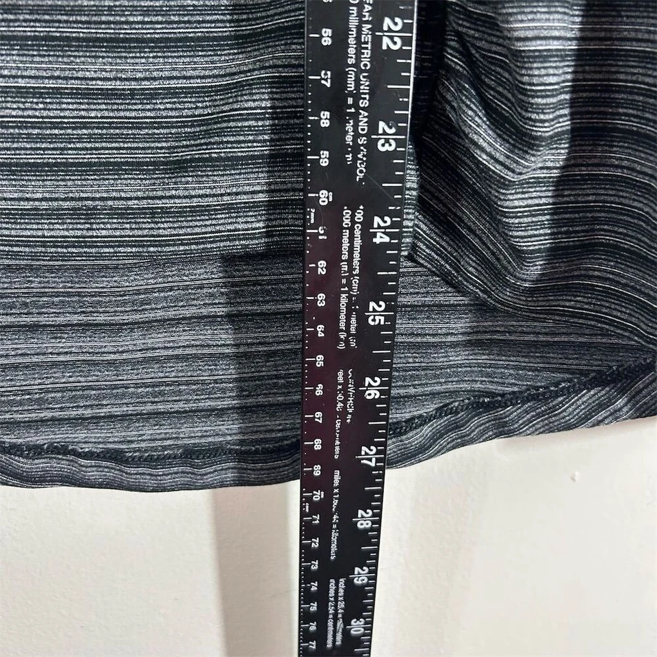 Camisa deportiva para mujer Reebok gris a rayas manga larga talla S Foto 3 de 4