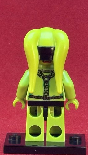 2012 LEGO STAR WARS OOLA MINIFIGURE SW0406 ORIGINAL - Picture 2 of 2
