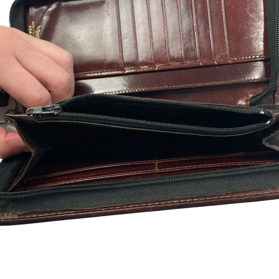 Cartera Bosca Cuero Antiguo Cremallera Alrededor Marrón Manchada a Mano Oculto Hecho en EE. UU. Foto 3 de 4