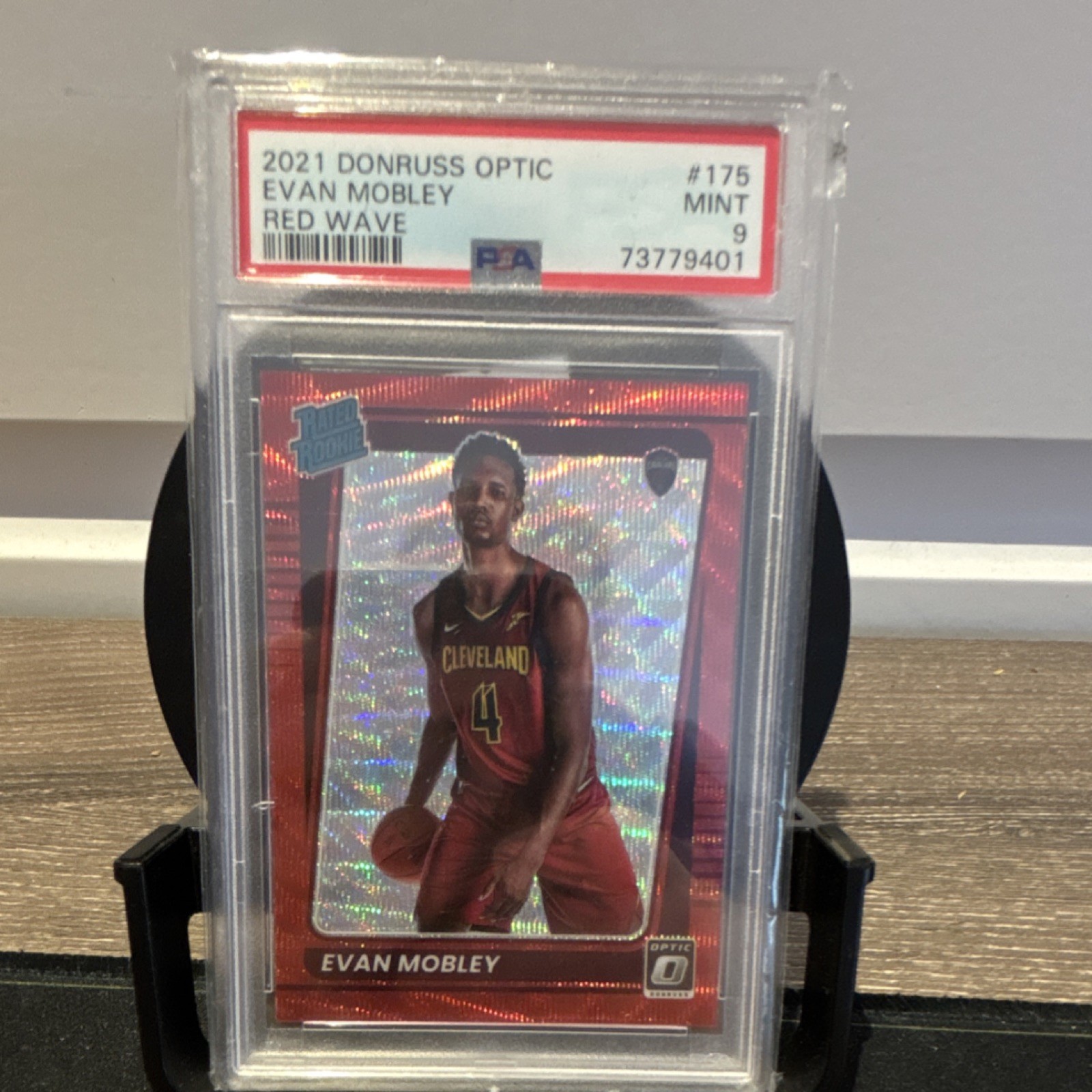 2021-22 Panini Donruss Optic Evan Mobley #175 Red Wave PSA 9 Cavaliers