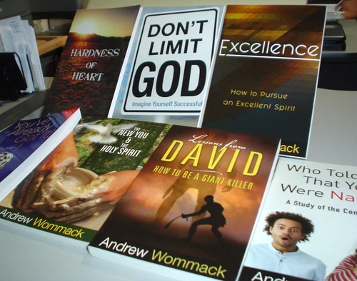 ANDREW WOMMACK Lot of 7 Christian Books BIBLE STUDY Spiritual Growth FAITH
