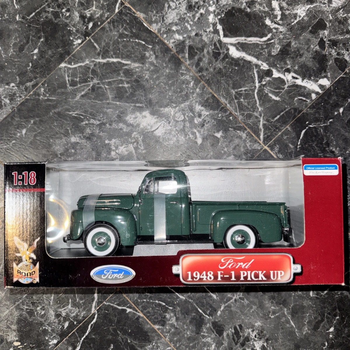 Road Signature Ford F-1 Contemporary Manufacture Diecast Pickup