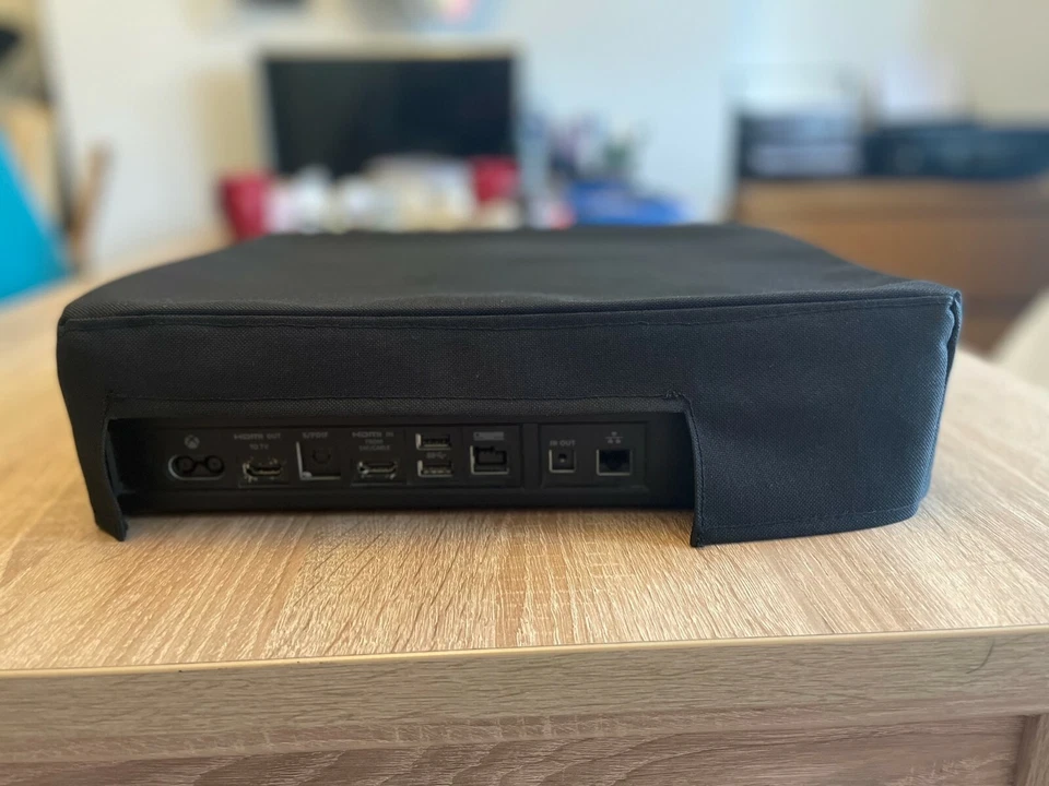 Пылезащитный чехол XBOX One РУЧНОЙ РАБОТЫ В ВЕЛИКОБРИТАНИИ — с отверстием для подключенных кабелей - Изображение 3 из 4