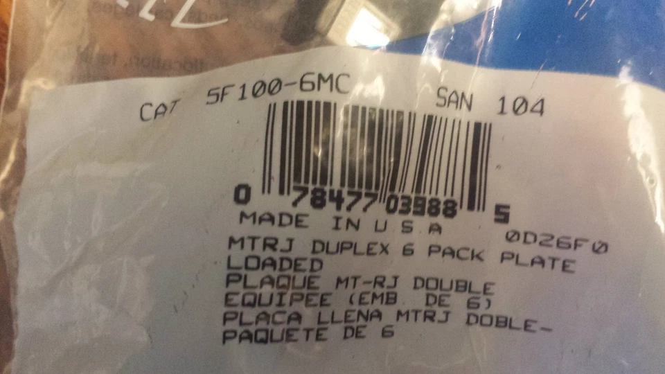 Leviton 6-Pack MT-RJ Coupling Fiber Optic Patch Panel Plate 12-Fiber 5F100-6MC - Image 3 of 3