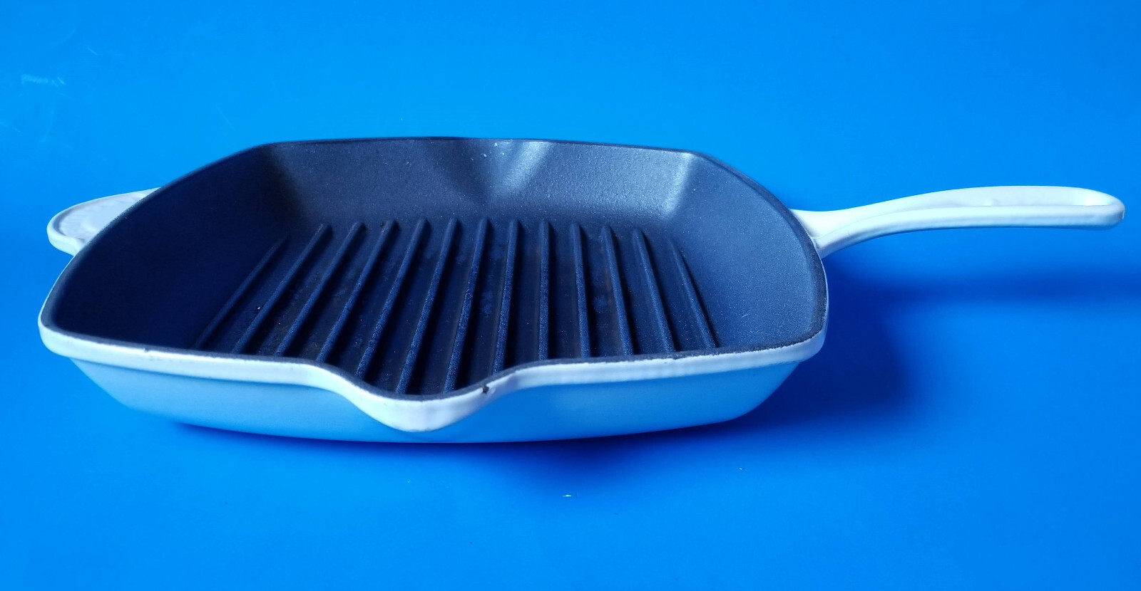 Le Creuset 26 Cast Iron Enamel Square Grill Pan Double Spout Skillet