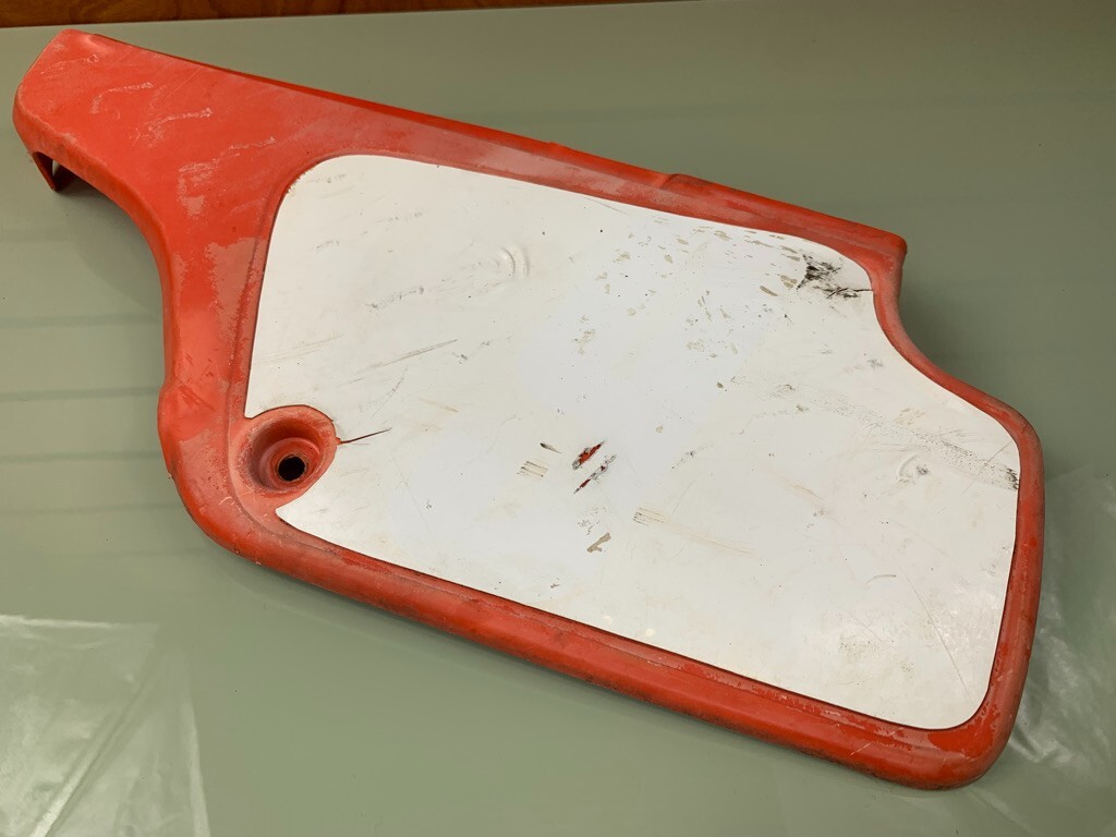 85 86 Honda XR80 XR 80 100 OEM Rear Left Number Plate Side Cover