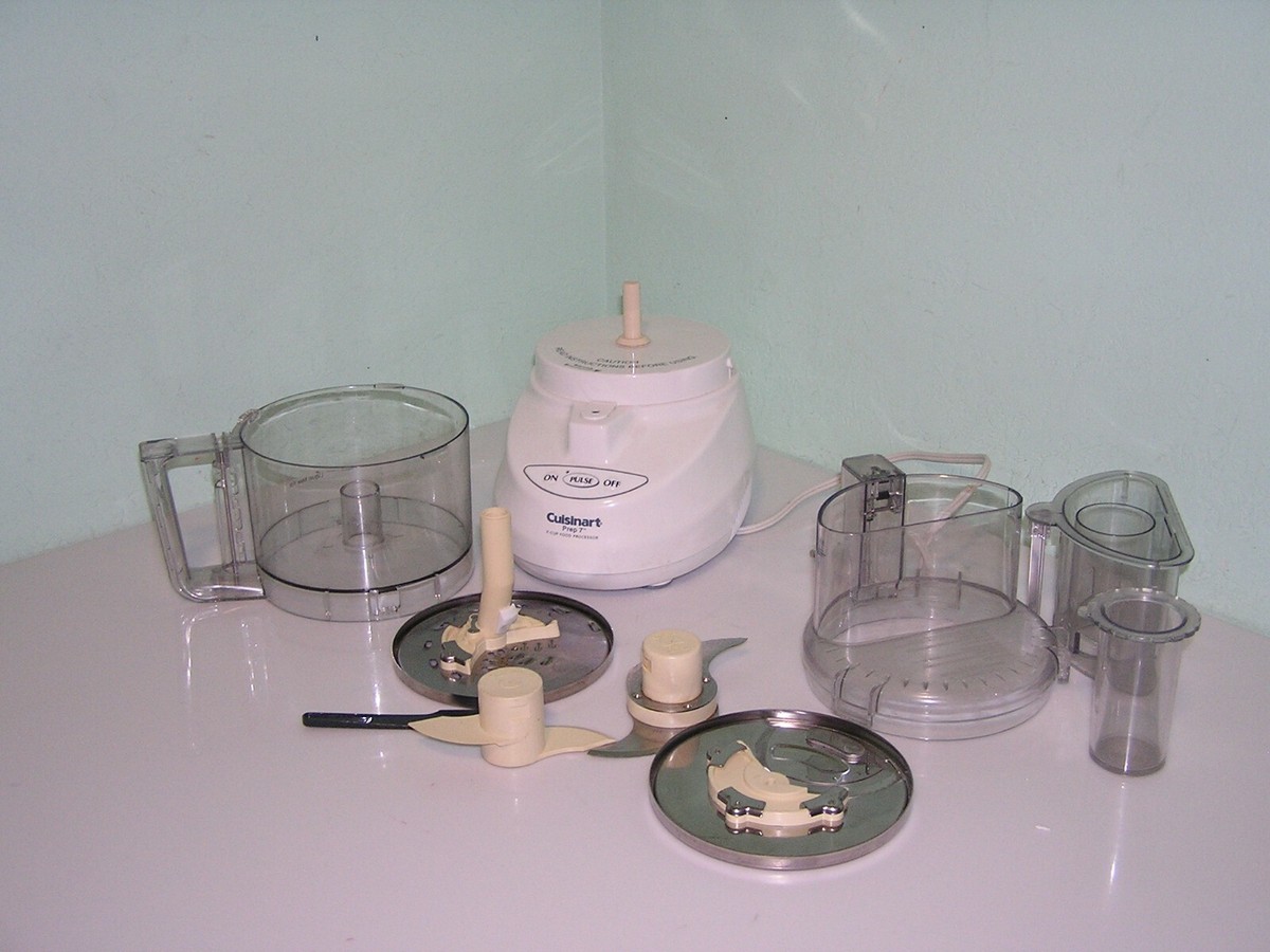 クイジナート フードプロセッサー Cuisinart Prep 7 7-Cup Food Processor (FP-7) - Cuisinart