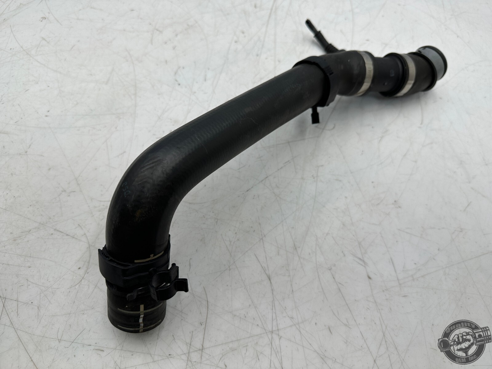 20142016 PORSCHE PANAMERA 3.0L ENGINE COOLANT INLET HOSE PIPE OEM