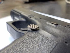 For GLOCK Extended Aluminum Mag Release Gen3,17,19,22,23,24,26,27,31,32,33,34,35