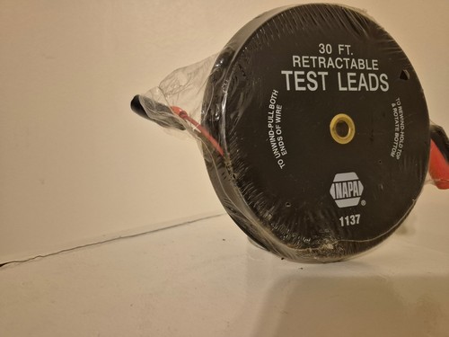 Retractable Test Leads 30 Ft-1137 - Picture 2 of 3