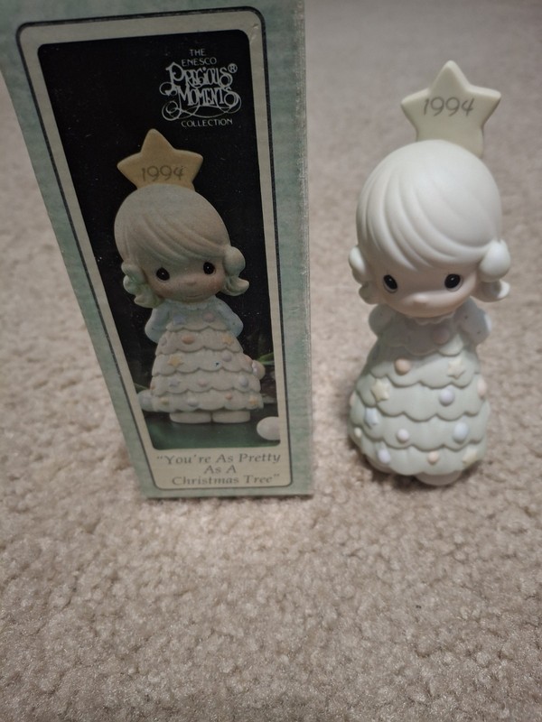 Precious Moments -1994 -Figurine You're As Pretty As A Christmas Tree 53042