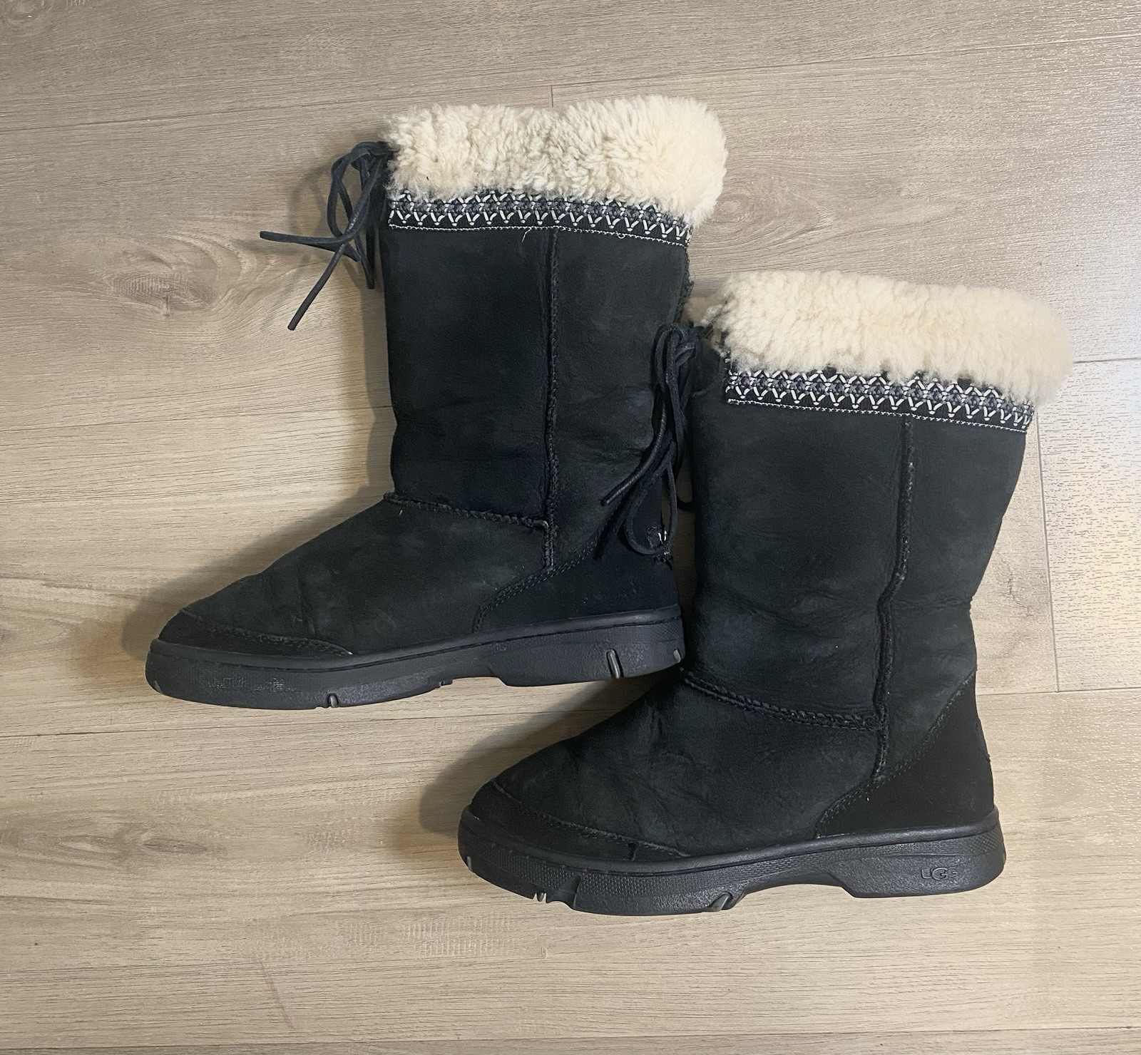 UGG Ultimate Cuff Leather Shearling Winter Snow B… - image 3