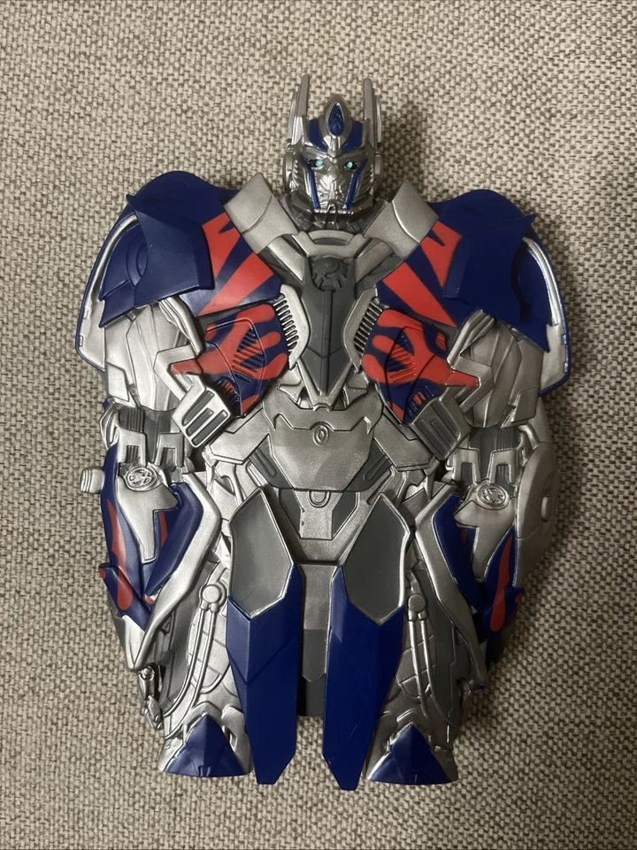 Tranformers Age of Extinction Limited Edition 3 Disc Blu-ray/ Optimus Prime Case - Image 4 of 4