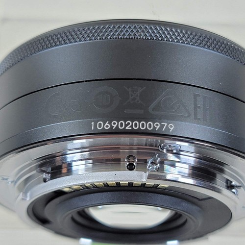 Canon EF-M Lens 22mm f/2 STM - Picture 6 of 6