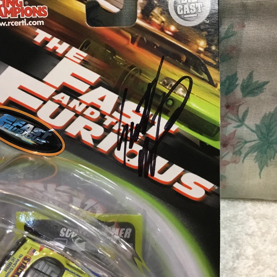 NASCAR DieCast 1:64 Racing Champions RÁPIDO Y FURIOSO #23 Scott Wimmer autógrafo Foto 2 de 4