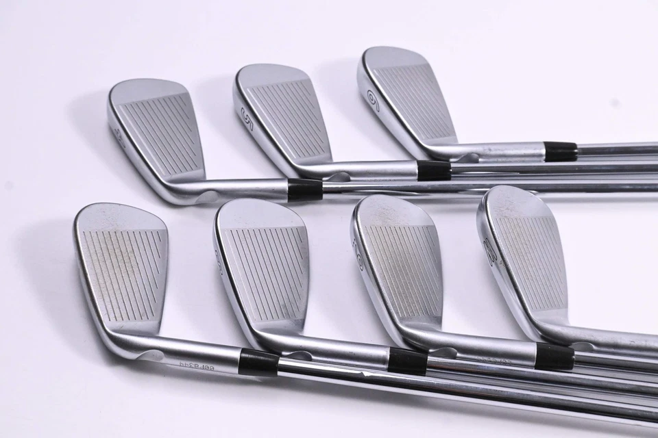Ping iBlade Irons / 4-PW / Blue Dot / Regular Flex Ping AWT 2.0 Shafts - Image 3 of 4
