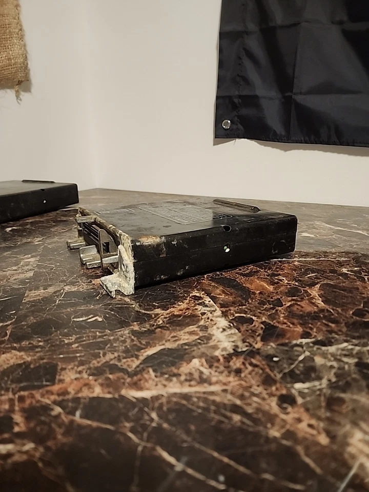 82 Datsun Nissan 280zx 1982 2,8 L módulo de control del motor M/T A11-639 800 OEM ✅ Foto 3 de 4