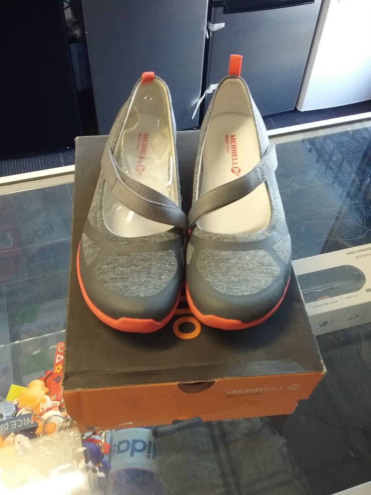 MERRELL MERREL L OUT PERFORM CEYLON DA DONNA MJ TAGLIA 6 5