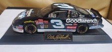 DALE EARNHARDT 3 OREO GM GOODWRENCH SERVICE PLUS 2001 MONTE CARLO 1:24 CAR