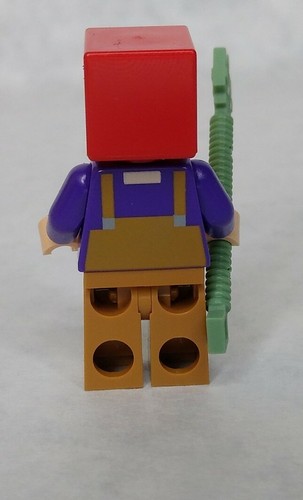 LEGO MINECRAFT | Farmhand Minifigure from set 21171 | NEW - Picture 2 of 4