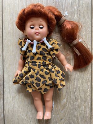 Vintage 1986 Dakin Vogue 8  Ginny Doll ''One Million Year B.C. 