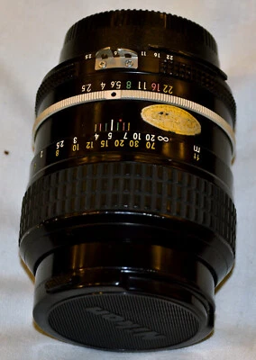 Objektiv,Nikon,Nikkor 105mm 1:2,5  Nr.822261 - Bild 1 von 4