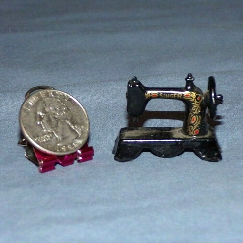 Lot 3 Miniatur Puppenhaus Metall Singer Nähmaschine Holz Wandtelefon Vintage - Bild 2 von 7