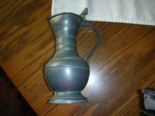 Antik Krug/Zinnkrug mit Deckel,alt, 17 cm und bis Eichelspitze 20 cm