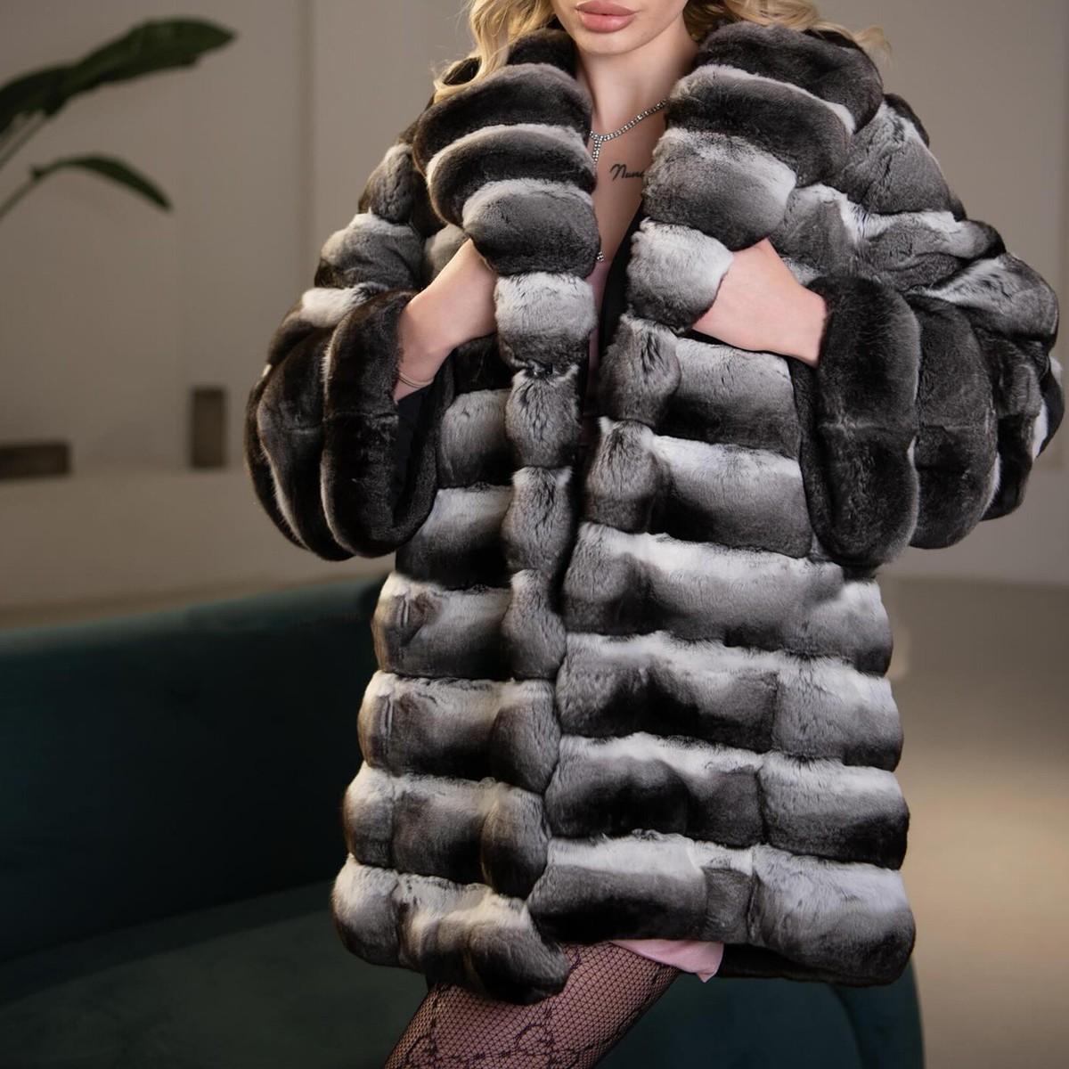 New Winter Women Chinchilla Real Rex Rabbit Fur Coat Lapel Jackets