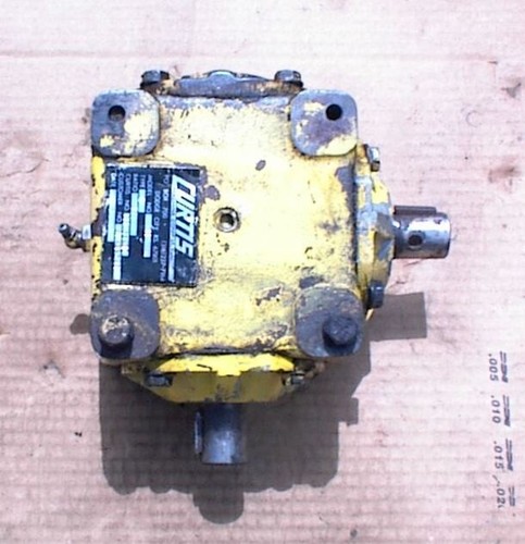 John Deere(85-219) 400 - 60" Mower Gearbox (Parts)