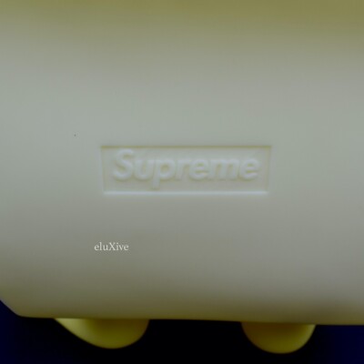 NWT Supreme AOI Yellow Sticky Note Molded Lamp w/Box Cartoon NWT Supreme AOI Yellow Sticky Note Molded Lamp w/Box Cartoon