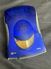 Iomega Zip 250 USB-Powered External Drive 250MB Blue Z250USBPCMBP No Cables