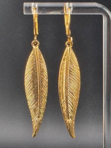 Authentic Joan Rivers Yellow Gold Plated Feather 2.5" Chandelier Dangle Earrings Leverback