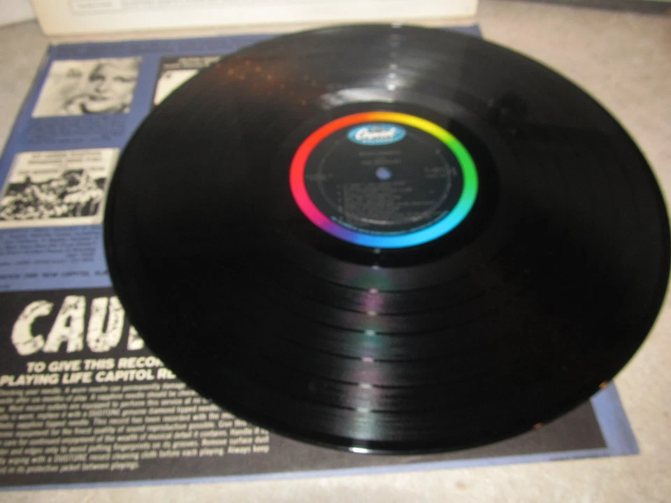 BEATLEMANIA! With The Beatles - VINTAGE  Vinyl - T6051 - Canada 1963 - NM!! - Image 3 of 4