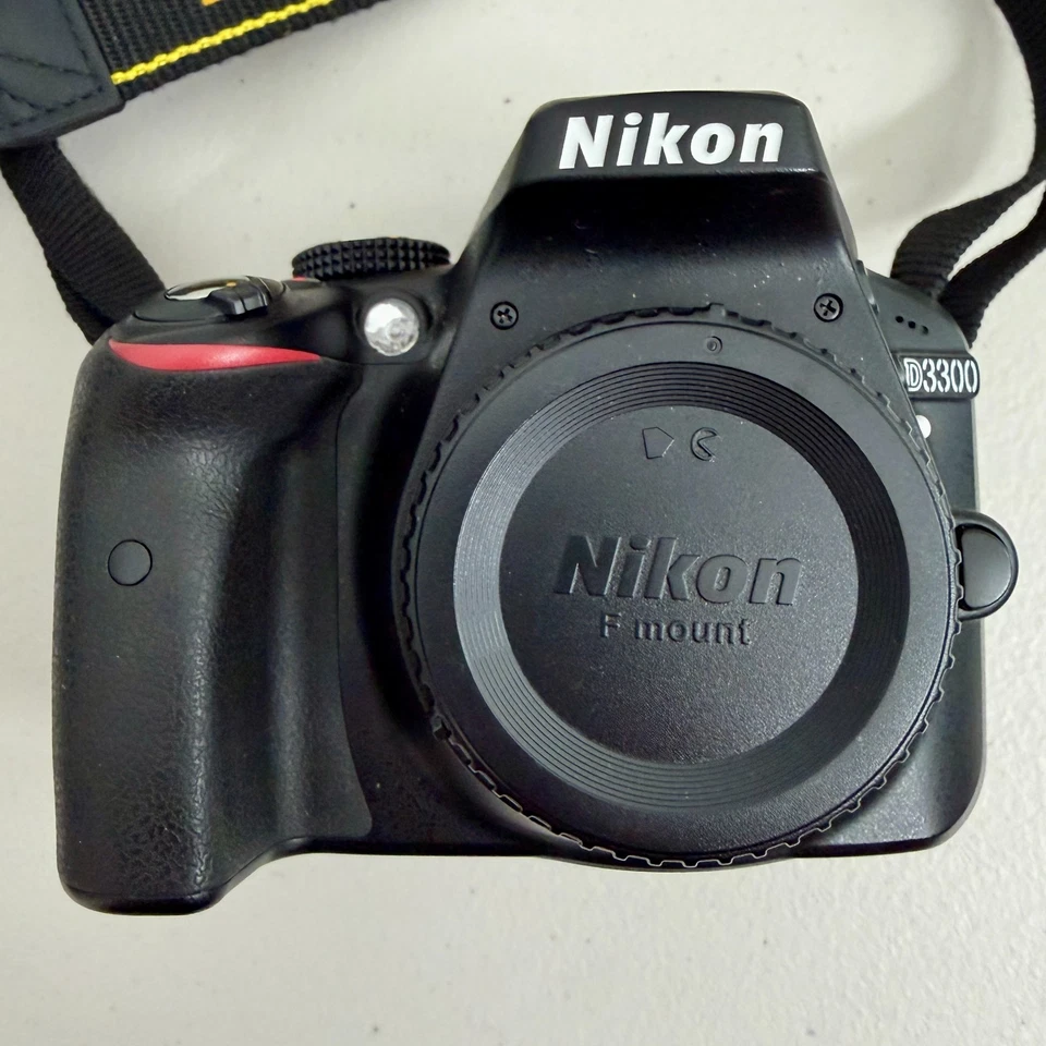 Nikon D3200 DSLR w/ 18-55mm & 55-300mm VR Lenses – Tested & Working - Image 2 of 4