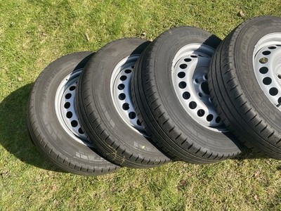 4x Sommerräder VW Transporter T5/T6 - Pirelli 205/65 R16C 107/105T
