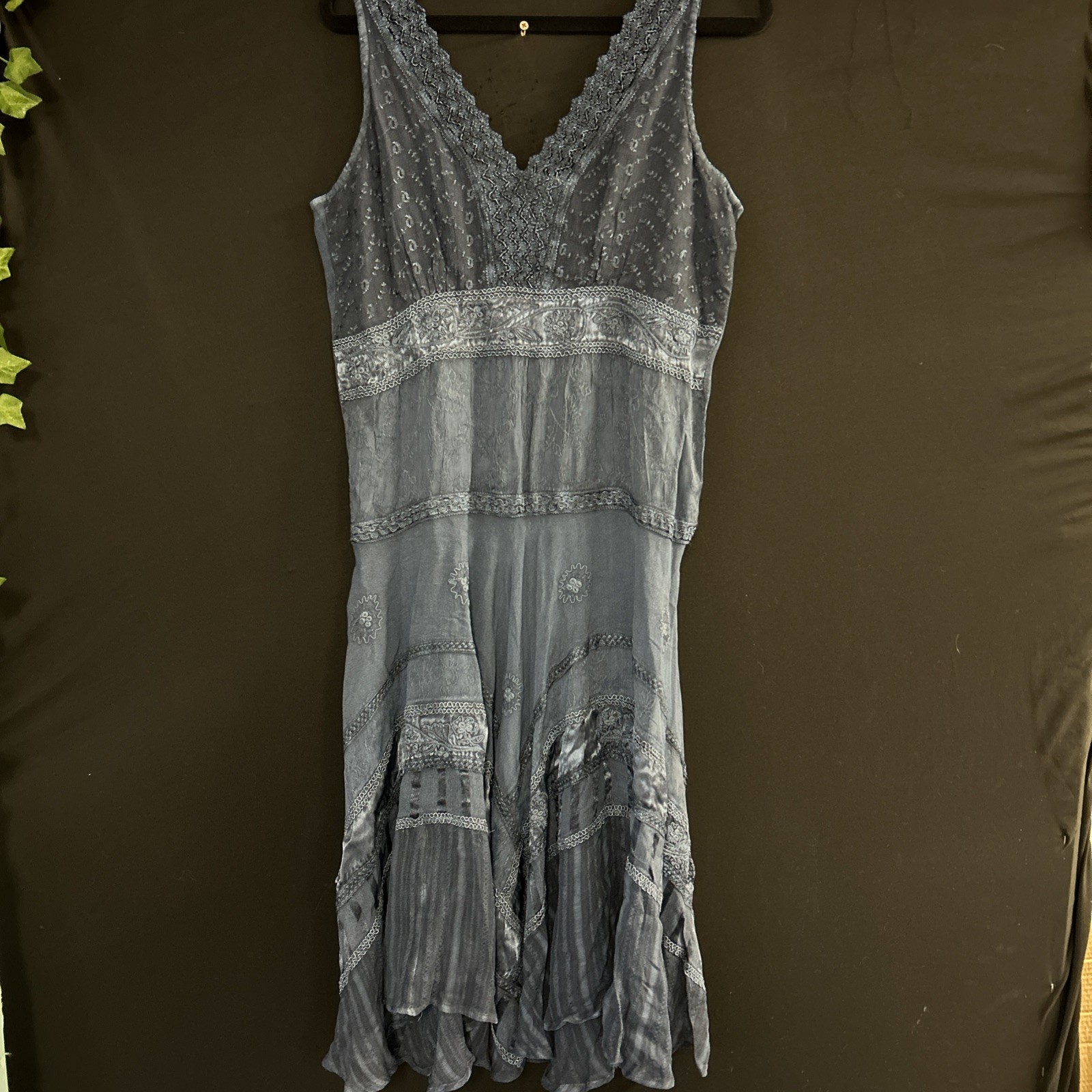 Casual Living Women’s Dress M Navy Blue Handkerchief Hem Sleeveless Fairycore