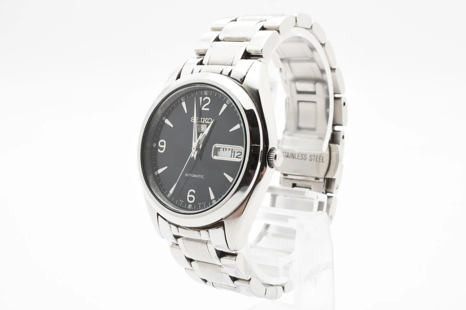 Rare Vintage [NEAR MINT] SEIKO 5 7S26-0600 Automatic Day/Date Black Dial JAPAN - Image 3 of 4