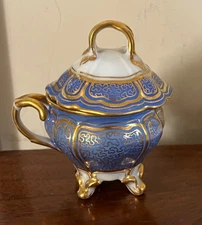 Antique 19th century French Old Paris Porcelain Pot de Creme Cup and Cover