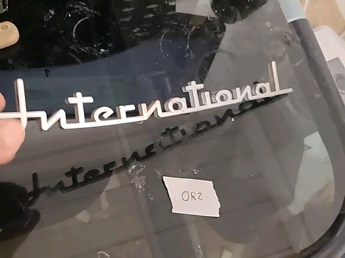VINTAGE 1956 57 INTERNATIONAL TRUCK EMBLEM SCRIPT OEM ...READ DESCRIPTION - 第 5/6 張圖片