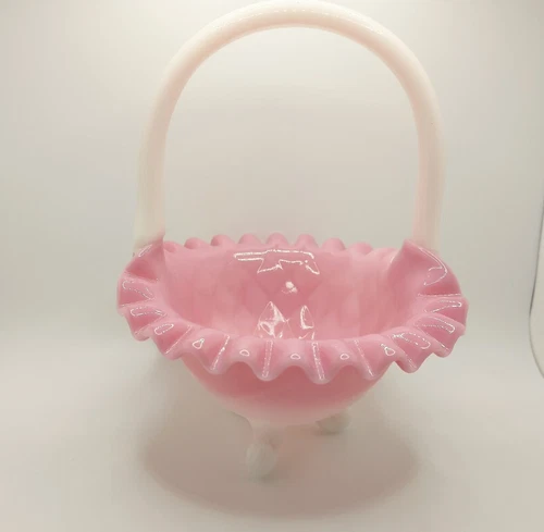 Fenton Glass Rosalene Pink White Threaded Diamond Optic 3 Footed Basket READ!