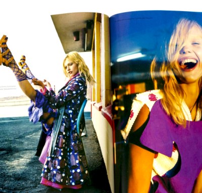 激レアi-D MAGAZINE No.289KAWS NIGO Pharrell KAWS Takashi Murakami PHARRELL i-D magazine 289 July 2008 Bathing