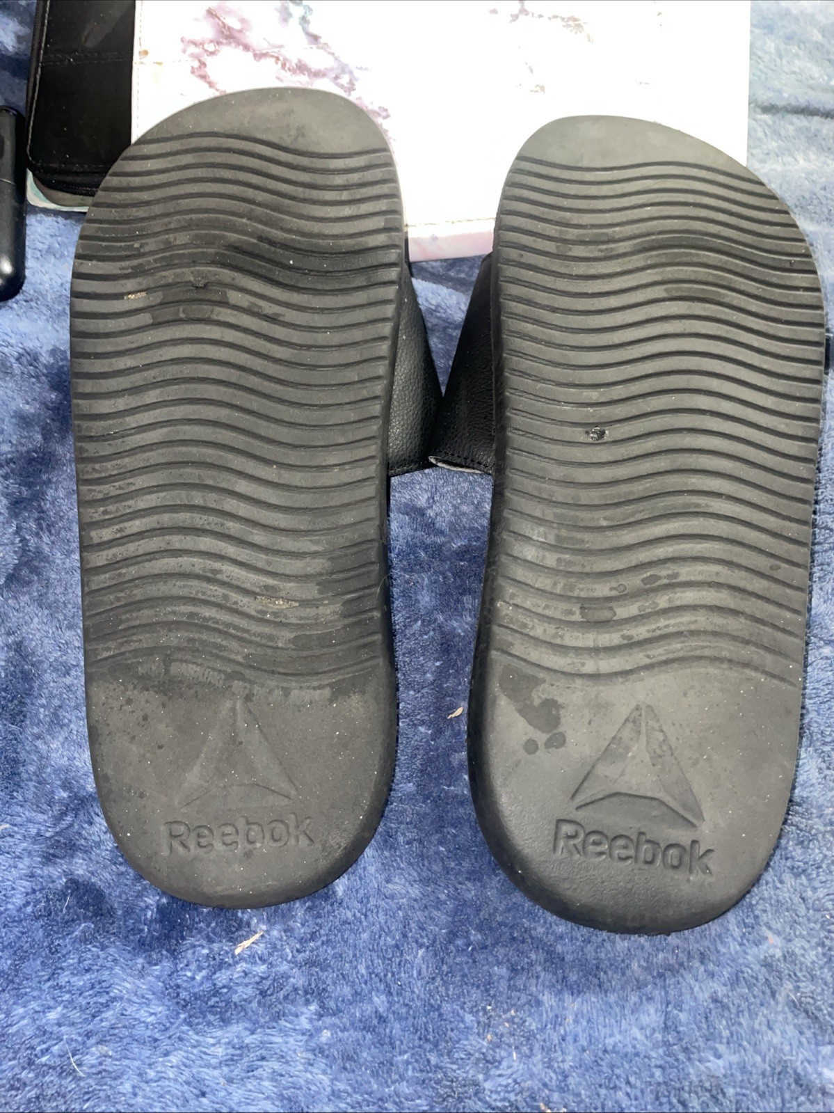 Redbox Black Slides Size 11 thumbnail 5