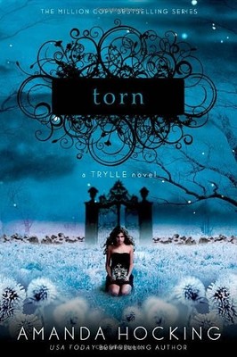 Torn: Trylle Trilogy Book 2 (Trylle Novels),Amanda Hocking