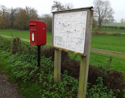 Photo 6x4 The Street Postbox & Starston Village Map Harleston On The Stre c2014