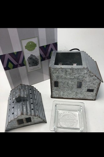 Scentsy Country Living Steel Metal Wax Warmer Barn Rustic Farmhouse Decor NEW - Picture 3 of 8